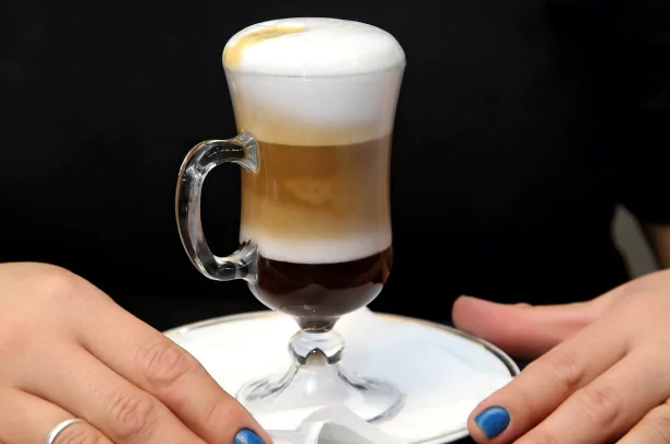 Moka: Aprenda a fazer essa bebida com café, leite e chocolate
