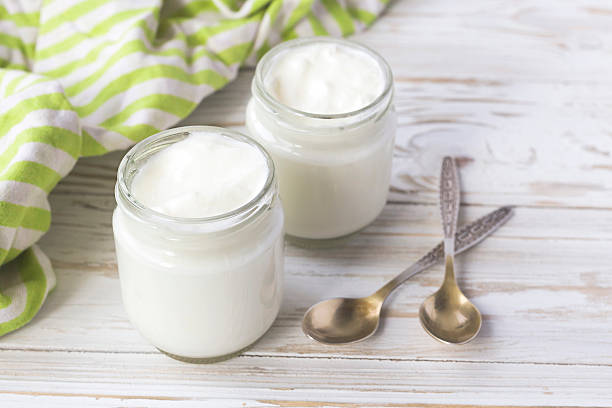 Aprenda a fazer iogurte natural e economize