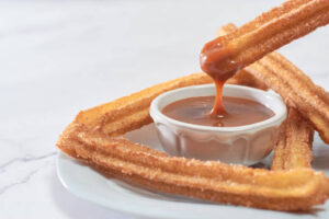 Faça um maravilhoso churros caseiro em minutos