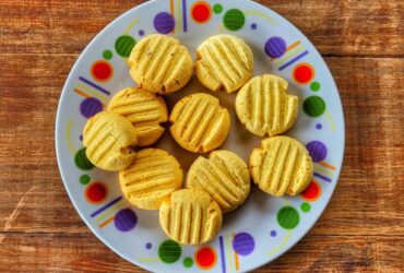 Saiba como fazer seus próprios biscoitos de maizena