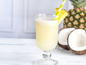 Surpreenda seus convidados com essa maravilhosa piña colada