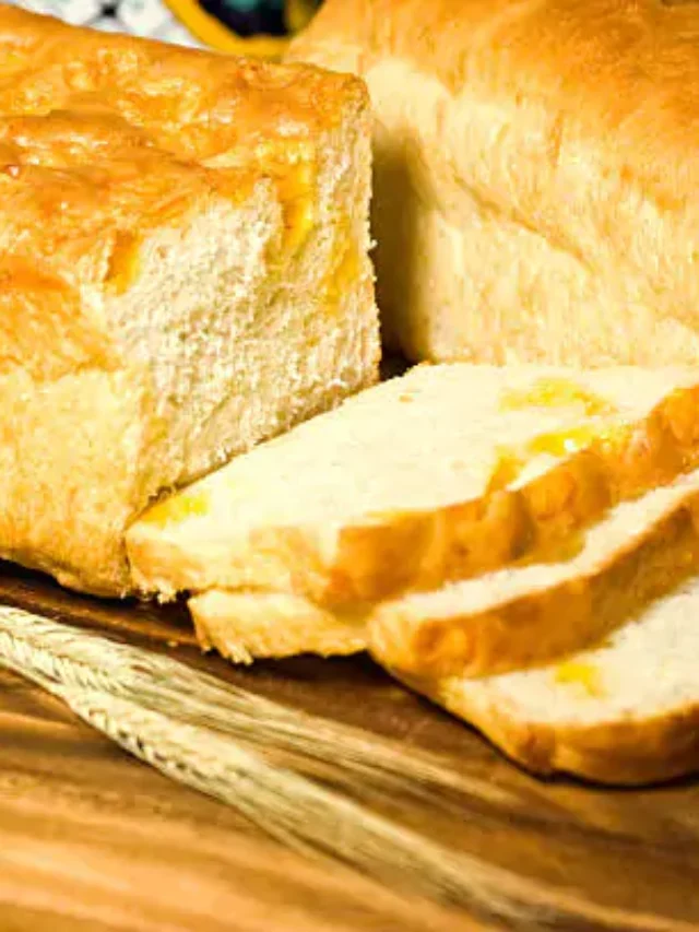 Que tal aprender fazer um pão de forma caseiro quentinho e macio