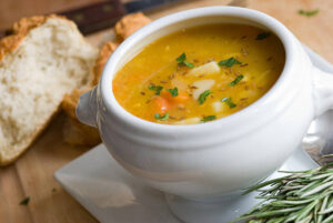 Sopa de legumes, sem carne e sem macarrão, faça hoje mesmo