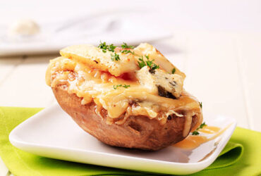 Batata três queijos na air fryer. A batata recheada mais fácil e deliciosa que você vai ver