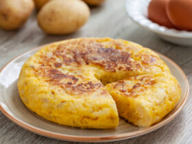 Omelete de batata, inovador e versátil