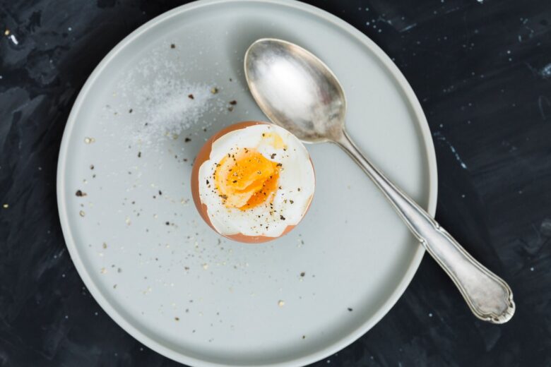 Saiba como fazer o ovo quente no ponto certo, sem erro
