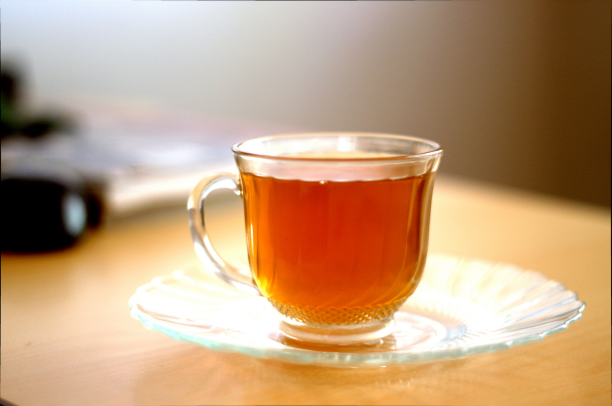 Chá Relaxante de Casca de Laranja e Camomila: Uma Receita para Noites Tranquilas