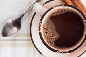 Café Saborizado com Canela e Pimenta Rosa: Um sabor surpreendente