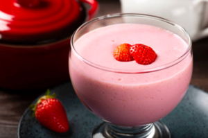 Mousse de Nesquik de Morango. Uma receita com sabor de infância