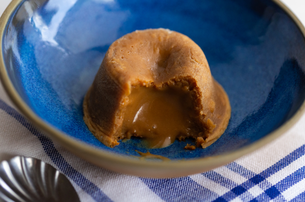 Petit Gâteau de Doce de Leite Assado na AirFryer: Pronto em 8 Minutos