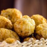 Bolinho de Arroz com Batata: Imperdível para Todos os Paladares