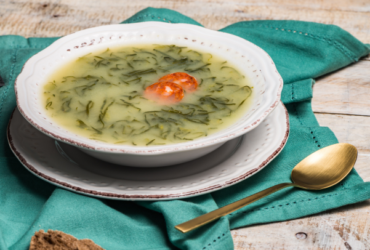 Caldo Verde de Chuchu Low Carb. Saudável e saboroso