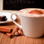 Cappuccino Cremoso com Nutella: Explosão de Sabores em Cada Gole