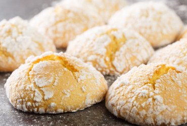 Biscoito Craquelado de Limão. Além de saborosos são lindos