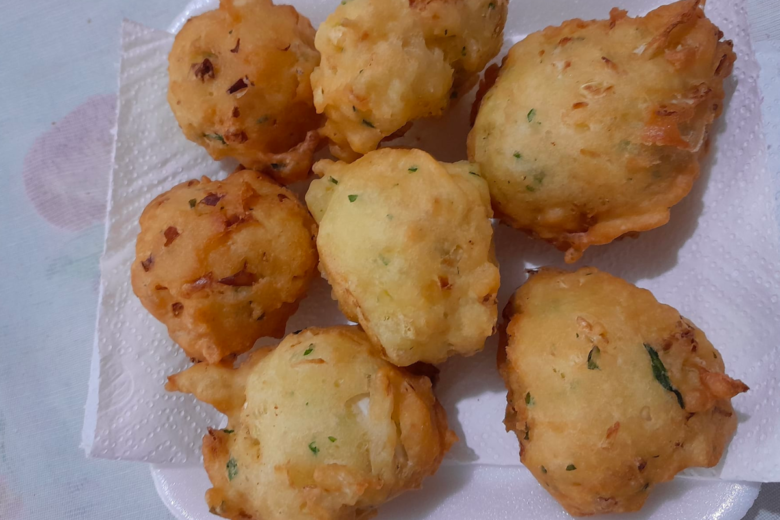 Bolinho de Repolho: Aproveite os ingredientes simples