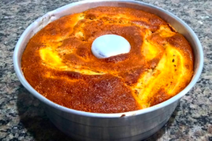 Bolo de Banana de Liquidificador: Receita Prática e Saborosa