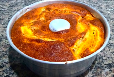 Bolo de Banana de Liquidificador: Receita Prática e Saborosa