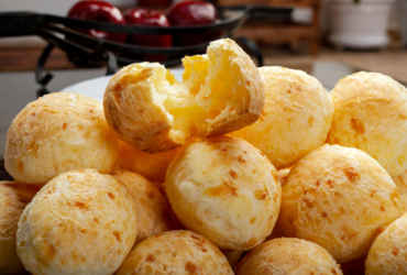 Pão Quatro Queijos: Você precisa experimentar essa receita