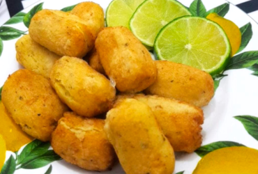 Bolinho de Bacalhau com Batata - Você vai se surpreender