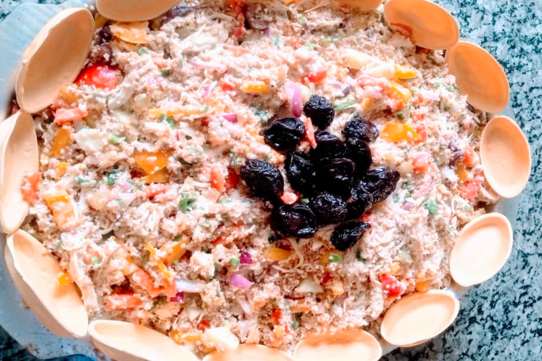 Salada Marroquina Agridoce: Uma Explosão de Sabores para as Festas de Final de Ano