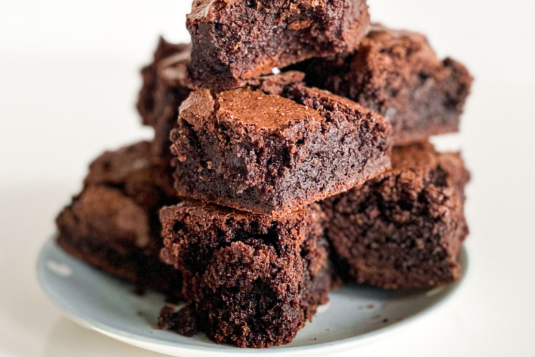 Brownie Fit Irresistível: A Doçura Perfeita para seus Momentos Especiais