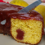 Bolo de Fubá com Goiabada: Receita de Vó