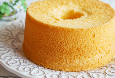 Bolo de Iogurte Natural: Receita Rápida e Deliciosa para o Café da Manhã