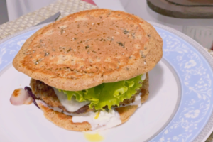 Pão de Hambúrguer de Frigideira com Farinha de Aveia