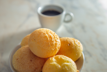 Pão de Queijo Cetogênico: A Receita de Sucesso com Três Ingredientes