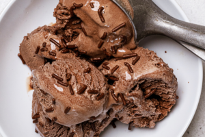 Sorvete de Brigadeiro feito em casa