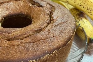 Bolo de Banana com Fermentação Natural: Uma Delícia Fofinha e Aromática