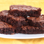 Brownie Simples: A receita mais fácil dessa sobremesa incrível