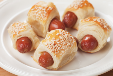 Pãezinhos de Salsicha de Padaria: Um Encanto na Mesa