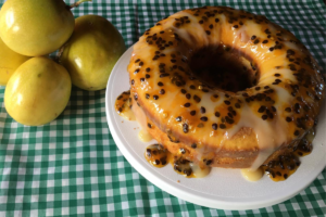 Bolo de Maracujá com Calda: Uma Explosão de Sabores para seu Café