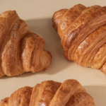 Croissant Caseiro: O Segredo da Panificação Francesa na Sua Cozinha