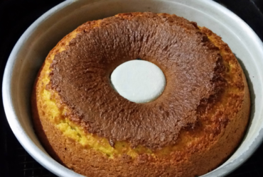 Bolo de Cenoura Ralada, sem liquidificador: Fácil, rápido e delicioso