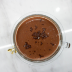 Chocolate quente com apenas 2 ingredientes