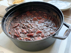 Feijoada Light na Panela de Ferro: Delícia Tradicional na versão mais leve