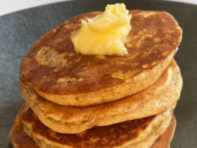 Panqueca doce e fofinha: A receita ideal para começar o dia