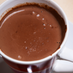 Chocolate Quente de Nutella: A Receita que Vai Aquecer Seu Coração