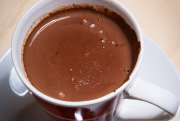 Chocolate Quente de Nutella: A Receita que Vai Aquecer Seu Coração