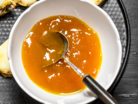 Deliciosa geleia de abacaxi com limão e mel: Um toque tropical na sua mesa