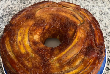 Bolo de Banana Caramelizada que Derrete na Boca: Irresistível