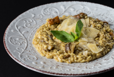 Risoto de Cogumelos: Uma Deliciosa Experiência Cremosa