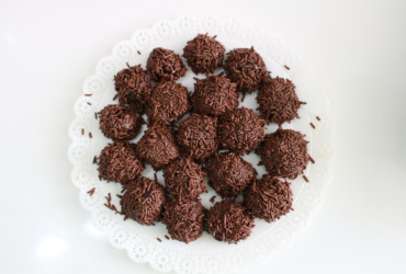 Brigadeiro Tradicional: O Doce Clássico que Encanta