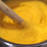 Polenta cremosa simples: O segredo para um prato saboroso