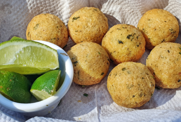 Bolinho de Tilápia Frito: Crocância e Sabor Irresistíveis