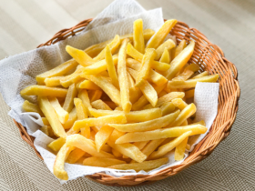 Batatas Crocantes Fritas na Panela de Pressão