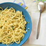 O macarrão alho e óleo mais fácil e saboroso da sua vida