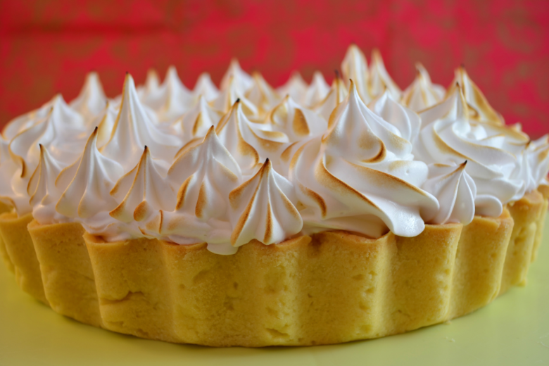 Torta de limão com massa crocante: O sabor clássico com um toque sofisticado